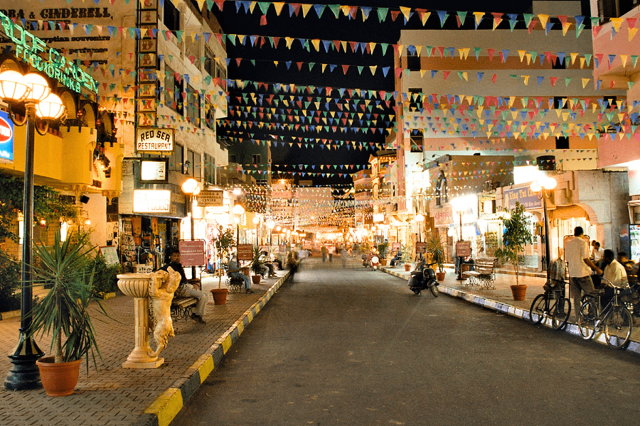 Hurghada City Tour with Shopping Stops